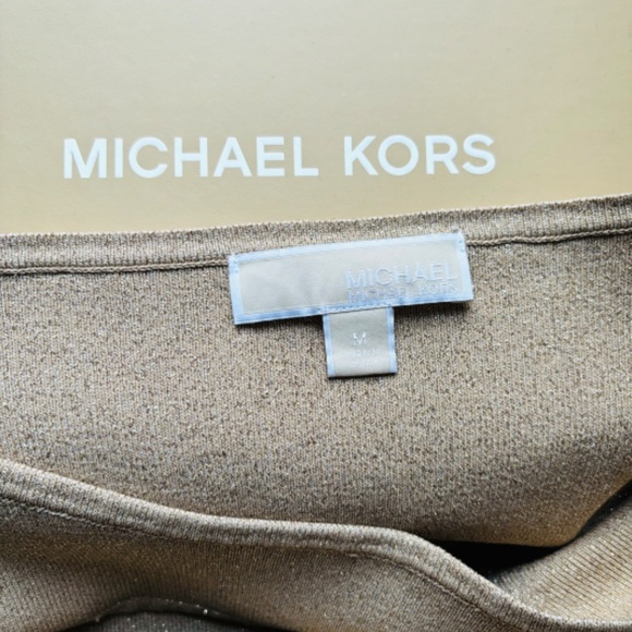 Michael Kors adorable dress - Picture 9 of 9